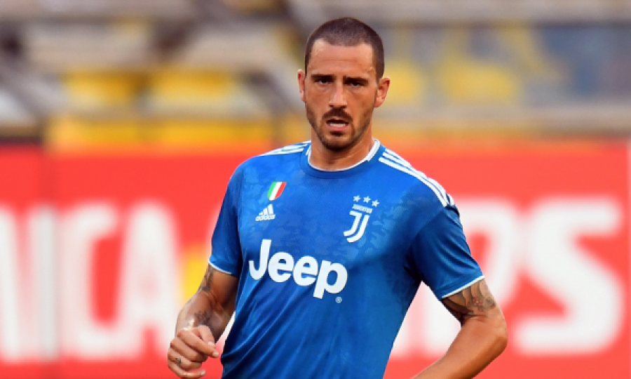 Bonucci rrezikon dënimin, i shtyu bashkëlojtarët t’i ndërrojnë menaxherët