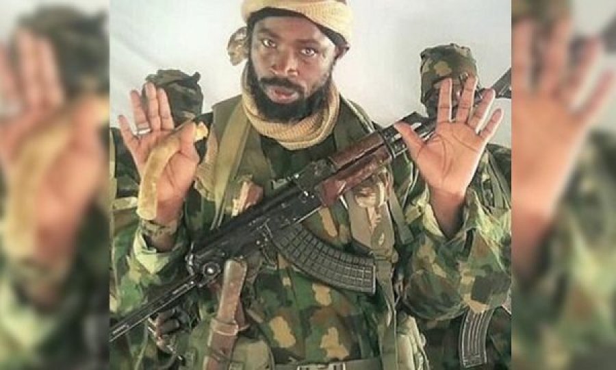  Raportohet se lideri i Boko Haramit e ka hedhur veten në ajër për ta shmangur kapjen 