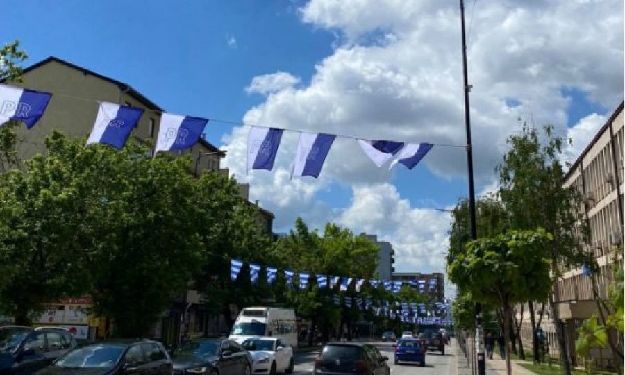 Plisat stolisin kryeqytetin, gati për festën e madhe të titullit