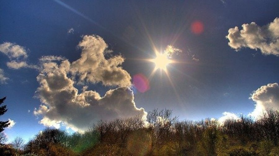  Temperatura mbi 30 gradë, moti për sot dhe ditët e ardhshme në Kosovë