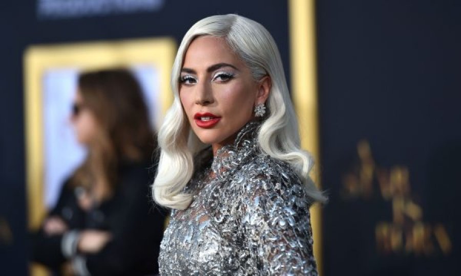 Lady Gaga rrëfen se një producent e përdhunoi dhe e la shtatzanë kur ishte 19 vjeç