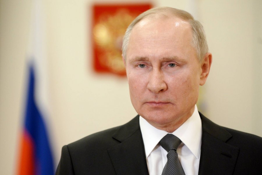 Vladimir Putin: Do t’ua thyejmë dhëmbët atyre që na kafshojnë territor 