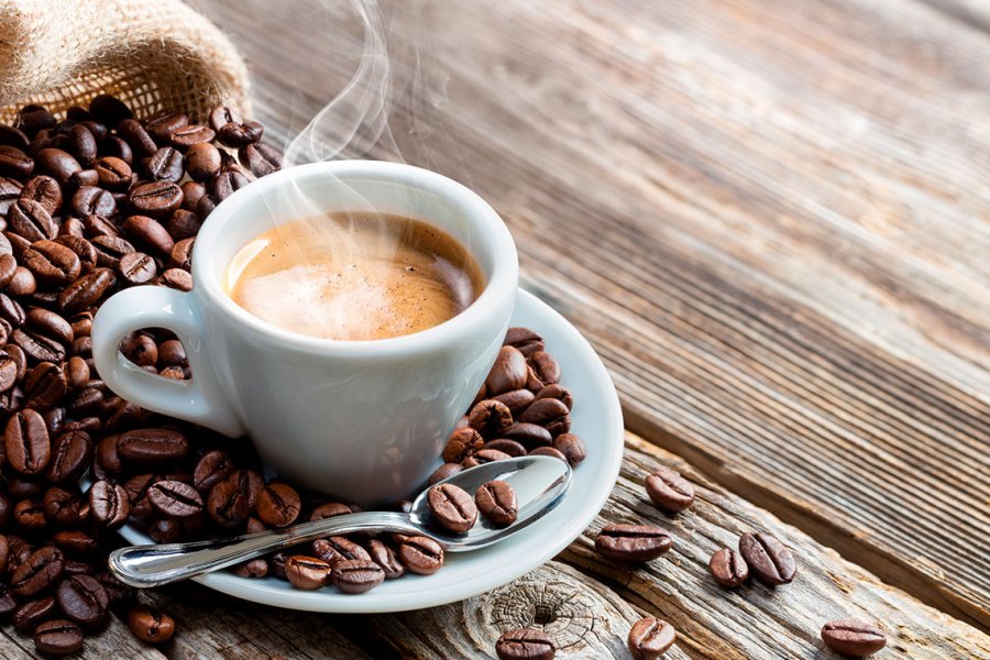 A mundet kafeja të ndikojë në funksionet kognitive?