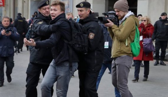  Be-ja i vendos sanksione të reja Bjellorusisë shkaku i rrëmbimit të gazetarit 