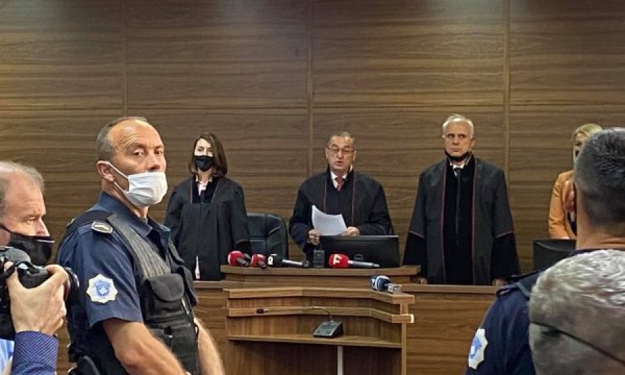 Momenti kur vrasësi i Donjeta Pajazitaj dënohet me burgim të përjetshëm