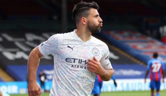 Aguero kryen sot testet mjekësore te Barcelona