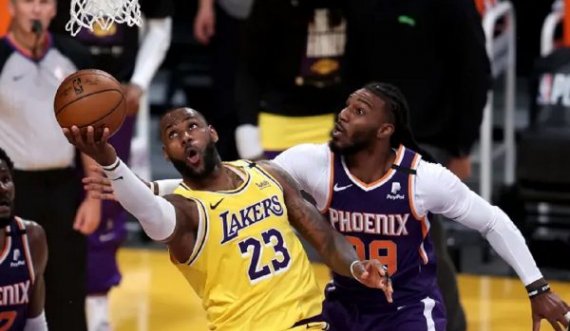 NBA: Tjetër fitore për Lakers, shkëlqen James