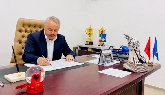 Reagon Agron Kuçi pas arrestimit të djalit: Skenar i orkestruar nga kampi i kundërshtarëve politik