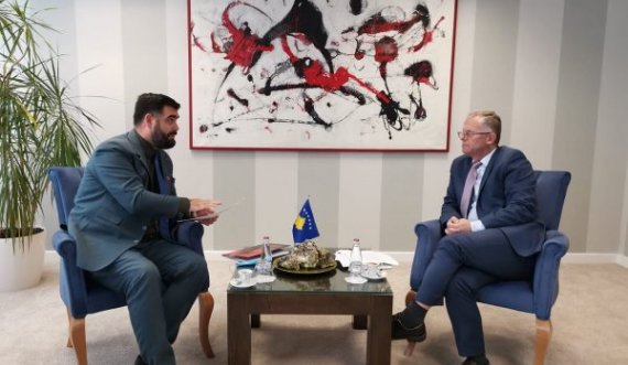 Bislimi pret në Prishtinë kreun e Këshillit Kombëtar Shqiptar, flasin për Luginën