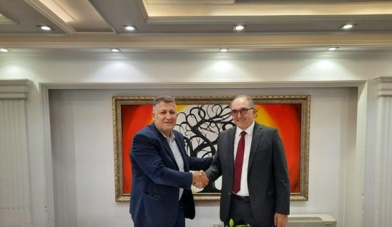 Zafir Berisha mbështetë Shaqir Totajn në garën për Prizrenin