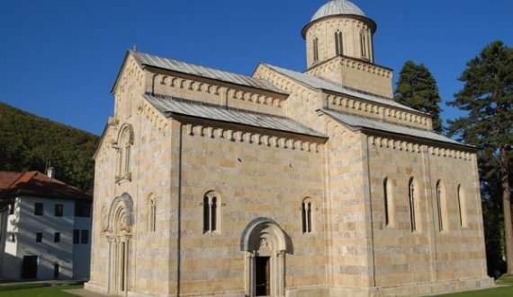 Saga juridike e Manastirit të Deçani