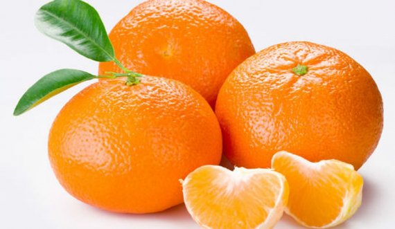 Lexoni këto 5 arsye pse duhet të hani sa më shumë mandarina