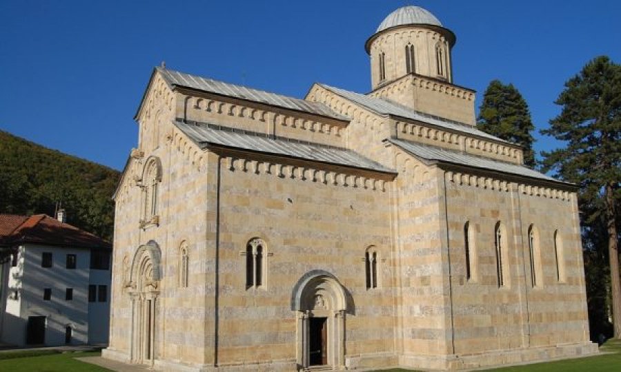 Saga juridike e Manastirit të Deçani