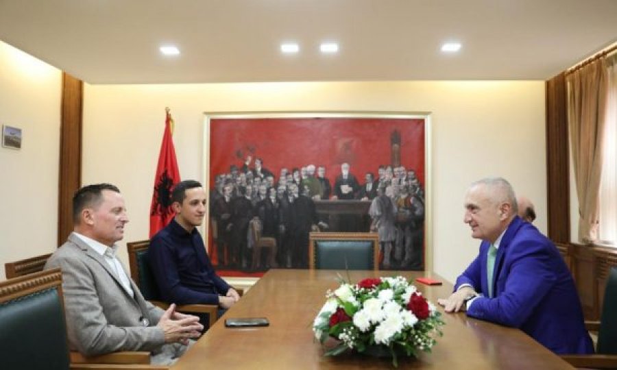 Grenell në Tiranë, pritet në takim nga presidenti i Shqipërisë