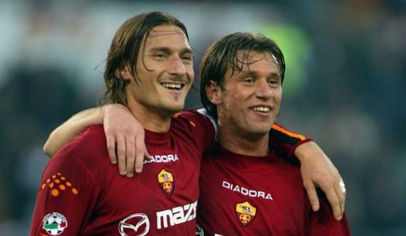 Totti i përgjigjet Cassanos: E kam harruar veten tashmë 