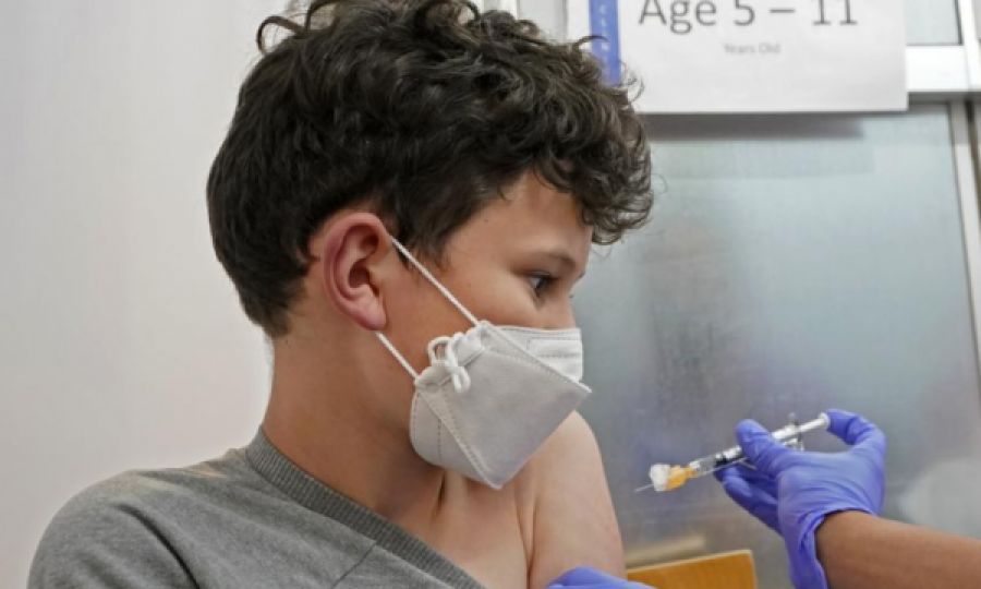 Rreth 900.000 fëmijë amerikanë u vaksinuan në javën e parë
