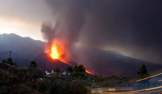 Vullkani në ishullin “La Palma” vazhdon të lëshojë llavë në javën e tetë