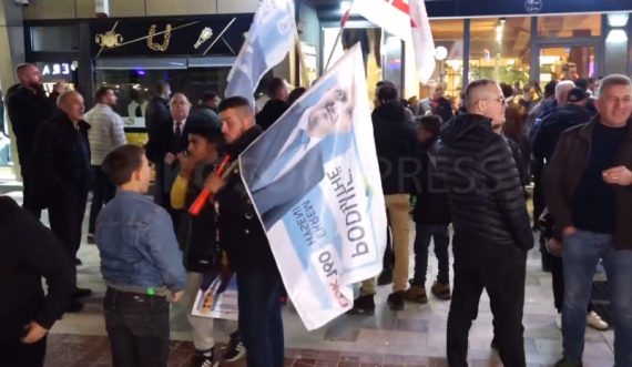 Nis festa te selia e LDK’së në Podujevë