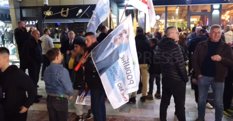 Nis festa te selia e LDK’së në Podujevë