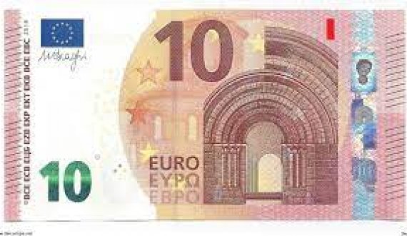 I vodhën taksistit 10 euro dhe një telefon nokia në Skenderaj, shtyhet gjykimi ndaj dy të akuzuarve