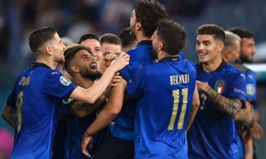 Italia publikon listën për finalen me Argjentinën