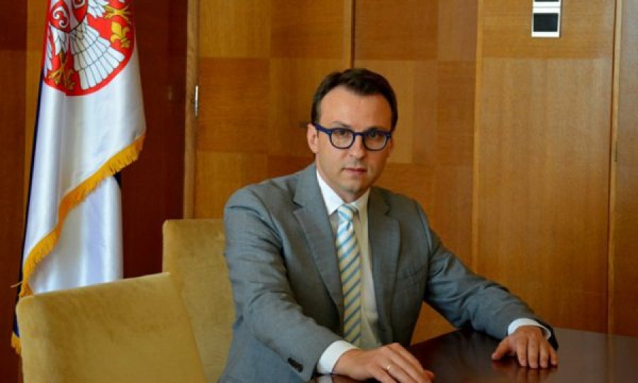 Delegacioni i Serbisë përfundon takimin me Lajçakun, nuk dihet formati i takimeve pasdite