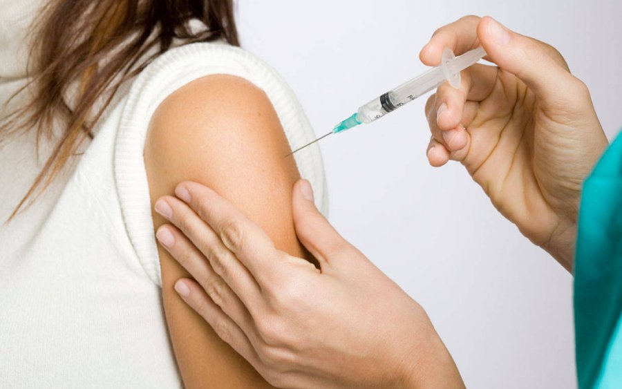 Çfarë po ndodh me vaksinimin në Kosovë?