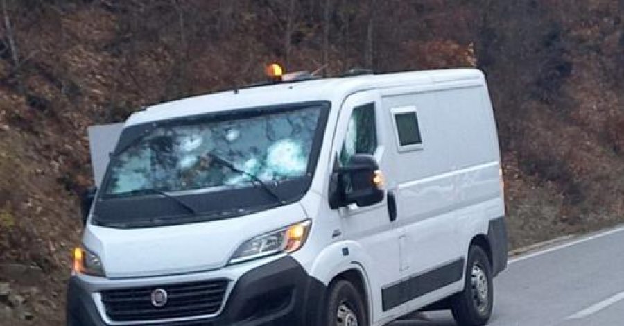Shoqata e Bankave reagon pas sulmit ndaj automjetit që transportonte para në autostradën Prishtinë-Gjilan