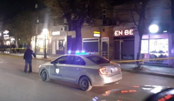 Grabitja me armë zjarri dhe palgosja e dy personave në Prizren, 30 ditë paraburgim për të dyshuarit