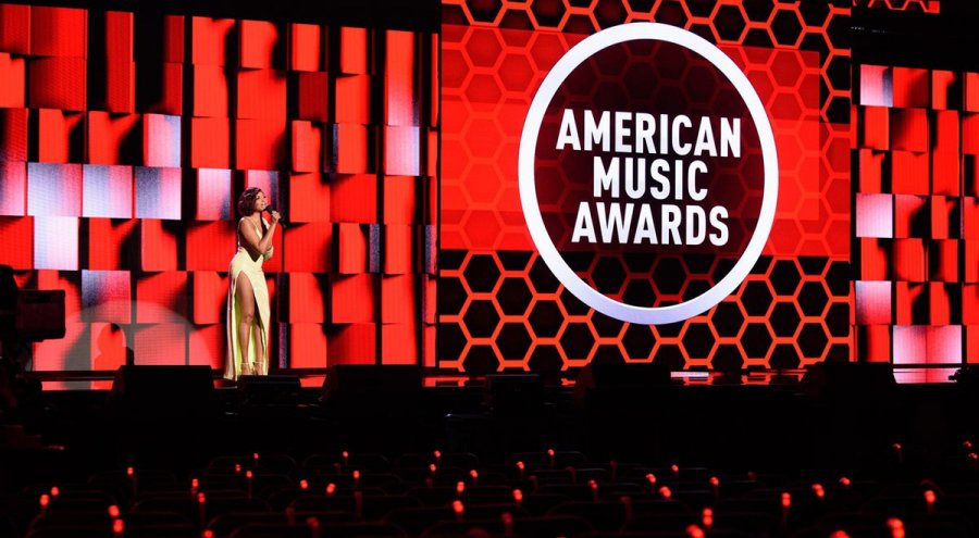 Kush do të këndojë në “American Music Awards 2021″