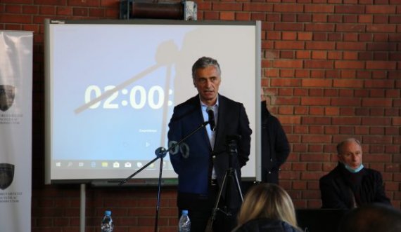 Mbahet testi kualifikues i kandidatëve për 16 prokurorë të Kosovës