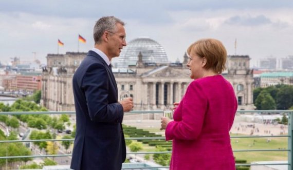 Stoltenberg me dedikim për “Zonjën e Hekurt” pas një bashkëpunimi 30-vjeçar