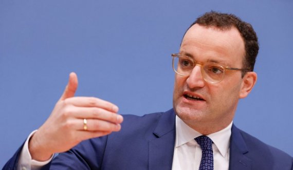 Jens Spahn: Gjermanët deri të fund të vitit do të vaksinohen, do të shërohen ose do të vdesin