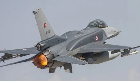 Turqia lëshon avionët drejt Greqisë: Për 5 orë jemi në Athinë
