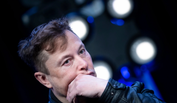 Sa sekonda i duhen Elon Musk për të marrë rrogën tuaj mujore?