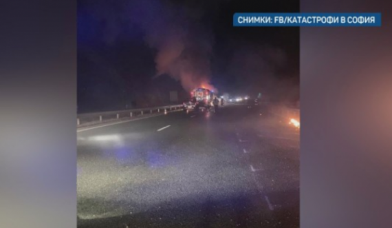 “Autobusi shpërtheu menjëherë”, dëshmitari rrëfen për aksidentin tragjik në Bullgari