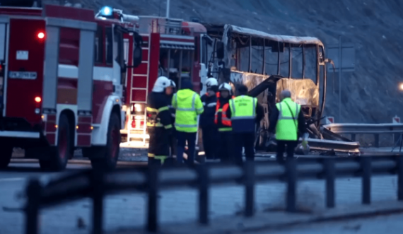 Detaje nga tragjedia në Bullgari/ Shoferët e autobusit vdiqën të parët, dyshohet për problem teknik