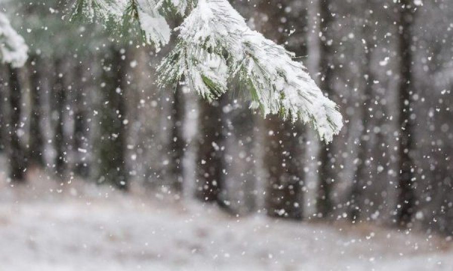 Moti në Kosovë, nga kjo ditë priten reshje bore