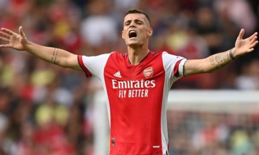 Xhaka i paralajmëron bashkëlojtarët 