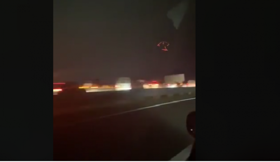 Bllokohet autostrada Prishtinë-Ferizaj, shkak aksidenti – ka të lënduar
