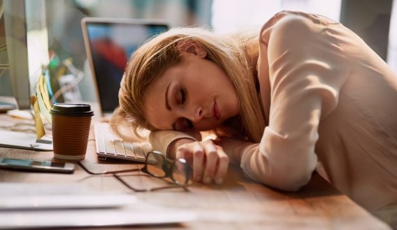 6 arsye pse ndiheni gjatë gjithë kohës të lodhur
