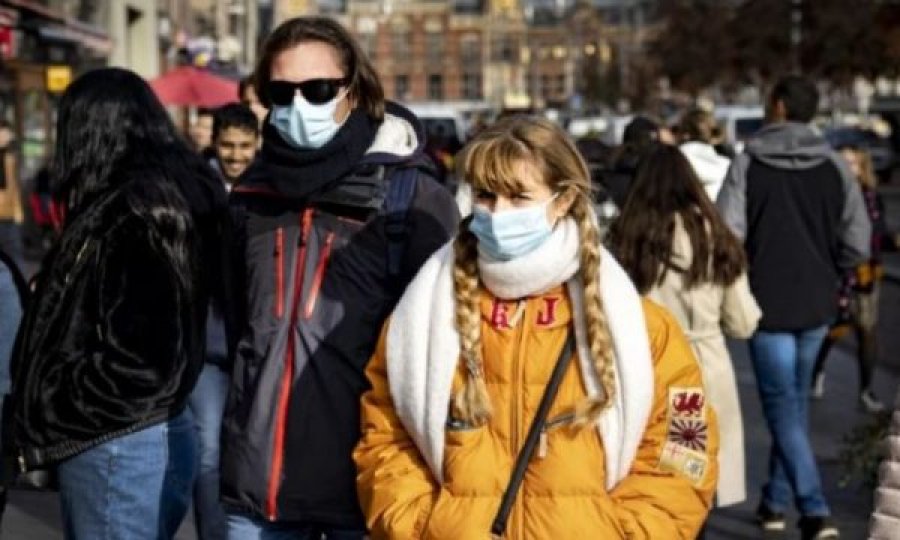 “Nuk kemi parë ende më të keqen”, qeveria holandeze paralajmëron shtrëngimin e masave