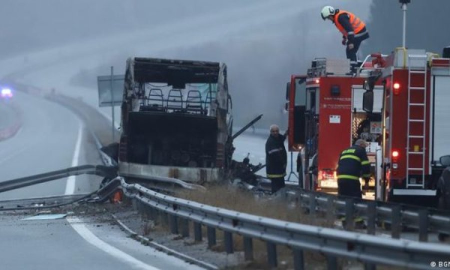 Vazhdon hetimi për autobusin, një nga pistat është karburanti rezervë