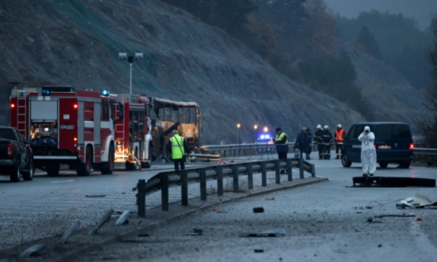 Detaje të reja për aksidentin tragjik, zbulohet koha për të cilën autobusi kaloi nëpër Bullgari