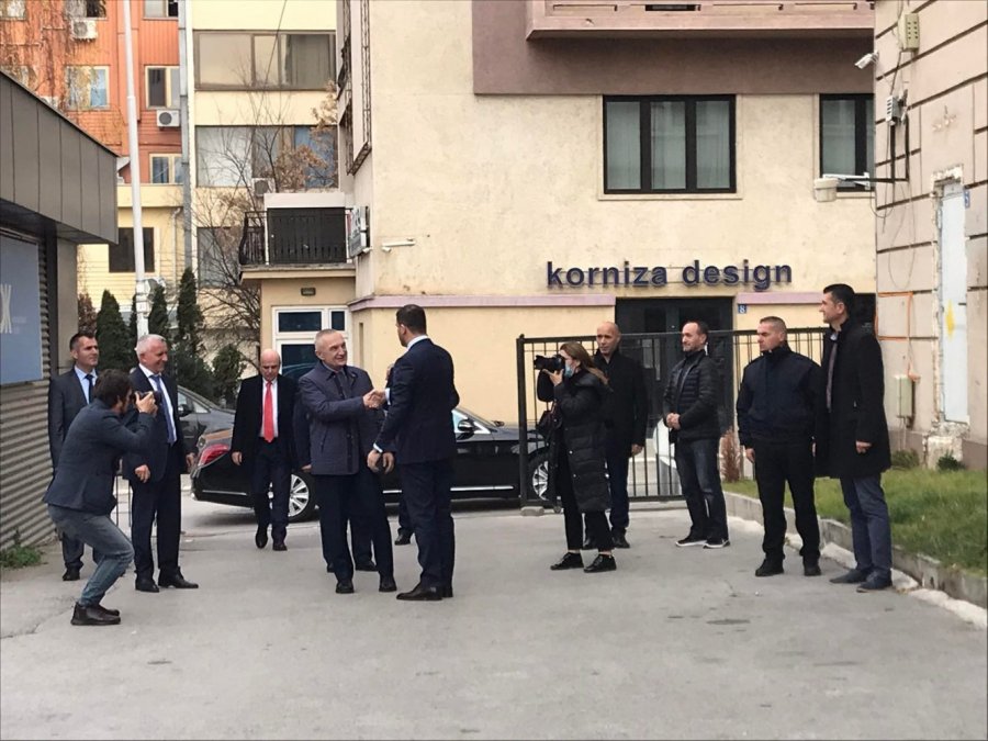 Presidenti Meta në PDK, takohet me kryetarin Memli Krasniqi