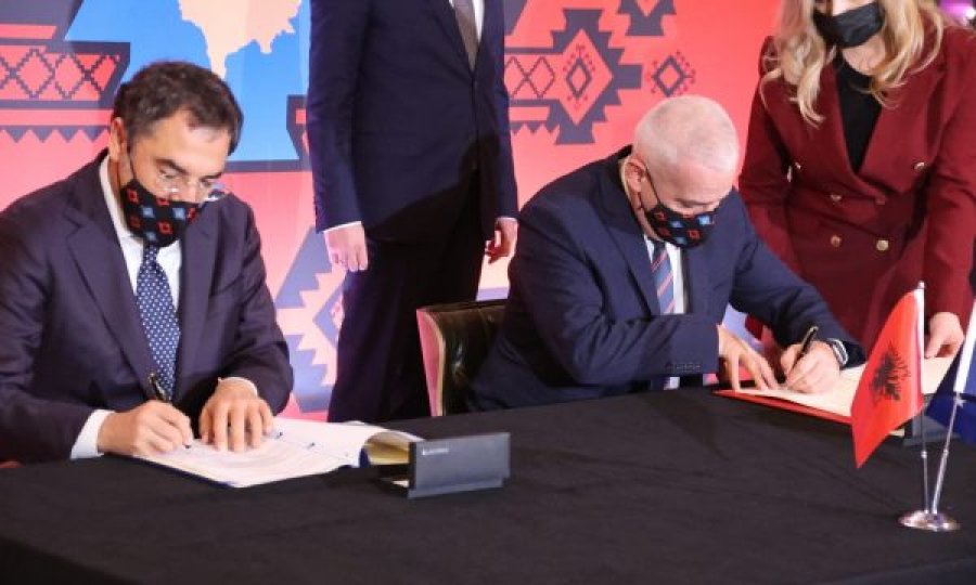 Tri marrëveshjet e nënshkruara mes dy ministrive të Brendshme të Kosovës dhe Shqipërisë