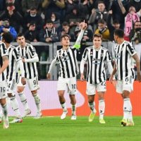 Juventusi fiton grupin pas gabimit të Chelseat