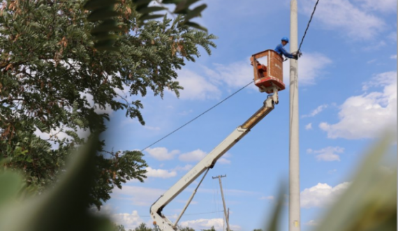 Këputen telat e rrymës në Velani