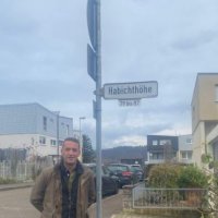 Haradinaj viziton vendin ku u vranë Jusuf e Bardhosh Gërvalla dhe Kadri Zeka, kërkon vendosjen e një pllake përkujtimore