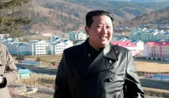 Kim ndalon pallton e lëkurës: Nuk lejohet imitimi i udhëheqësit